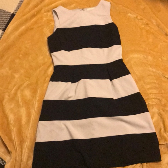 LOFT Dresses & Skirts - Black and light gray dress